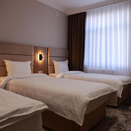 Damir Hotel Nukus Exterior foto